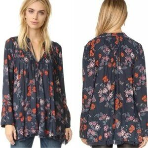 Free People So Fine Pebble Crepe Smocked Tunic Top Navy Floral Print Size S